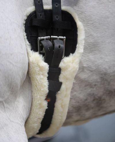 Sheepskin Girth